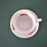 Coffee cup flowers autumn