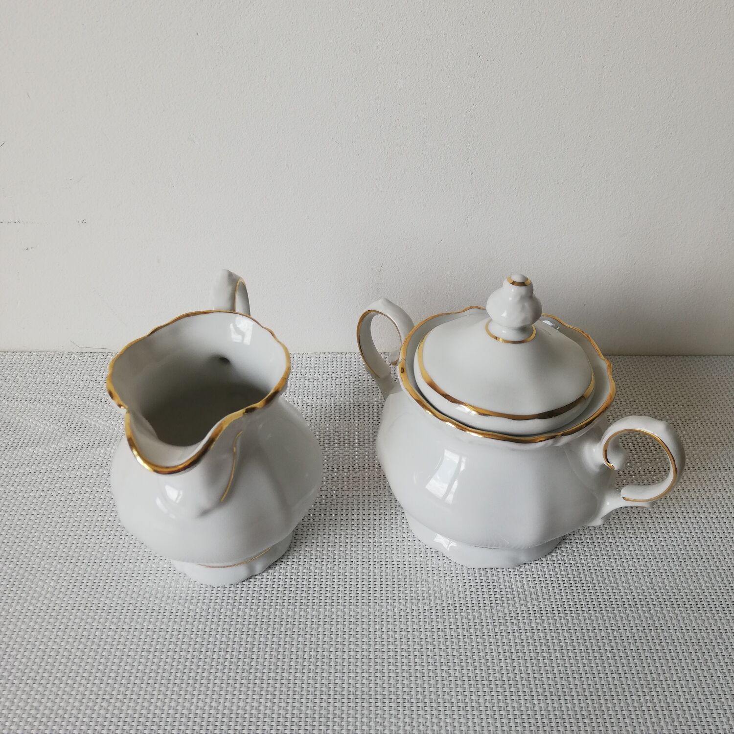 Sugar bowl and milk jug