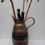 wooden umbrella/broc door