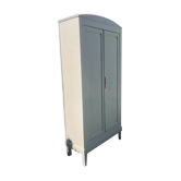 Armoire parisienne