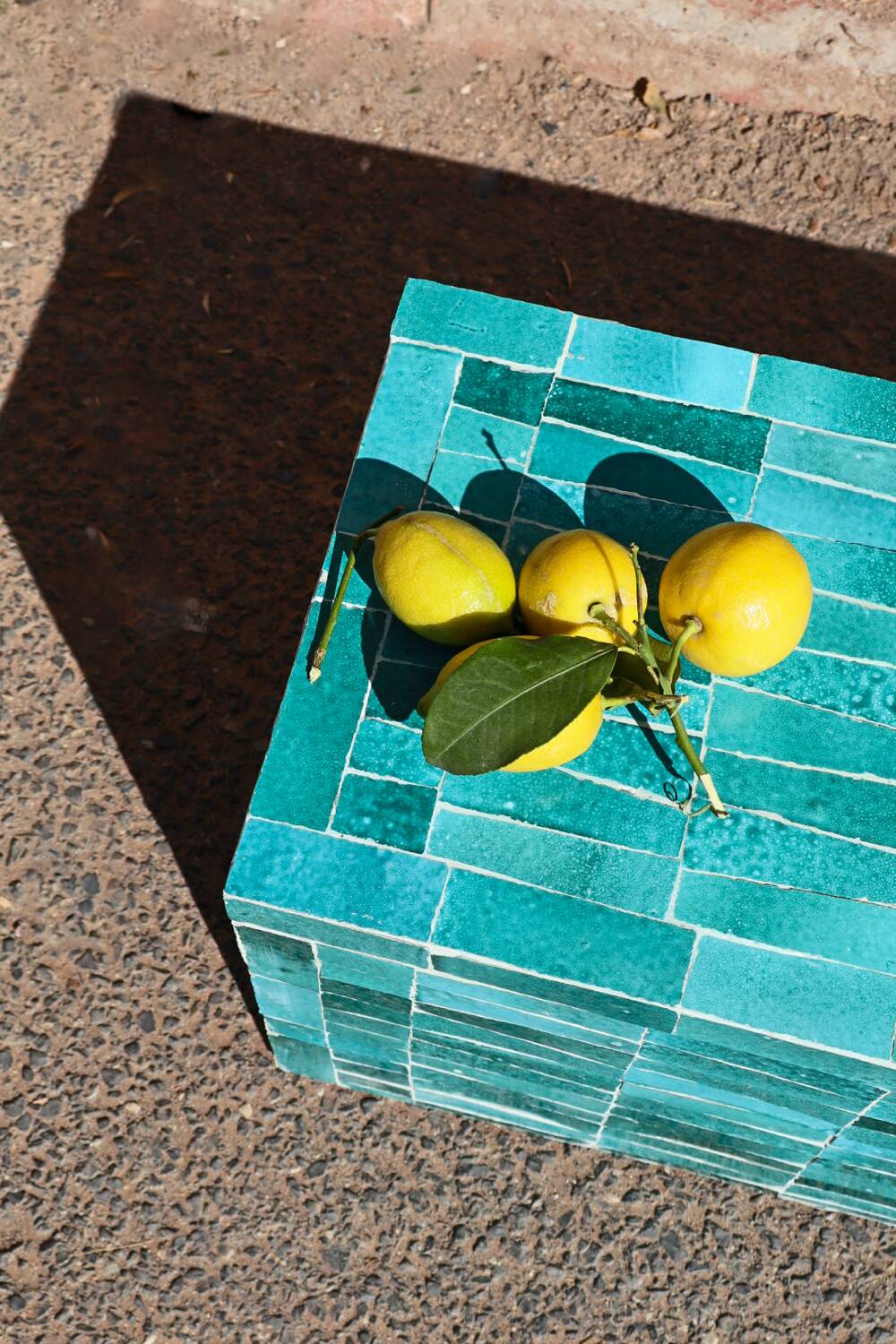 Table basse en Zellige moderne bleu turquoise