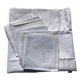 Nappe carrée brodée AP avec 6 serviettes