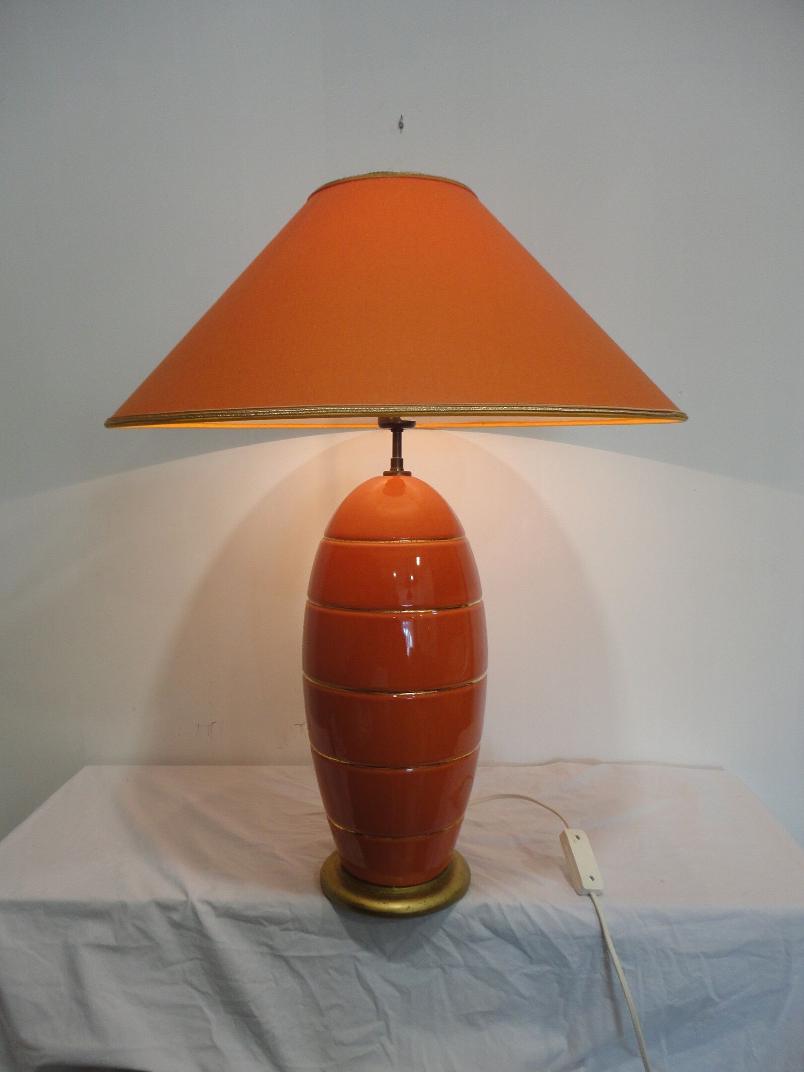 Vintage longwy earthenware lamp