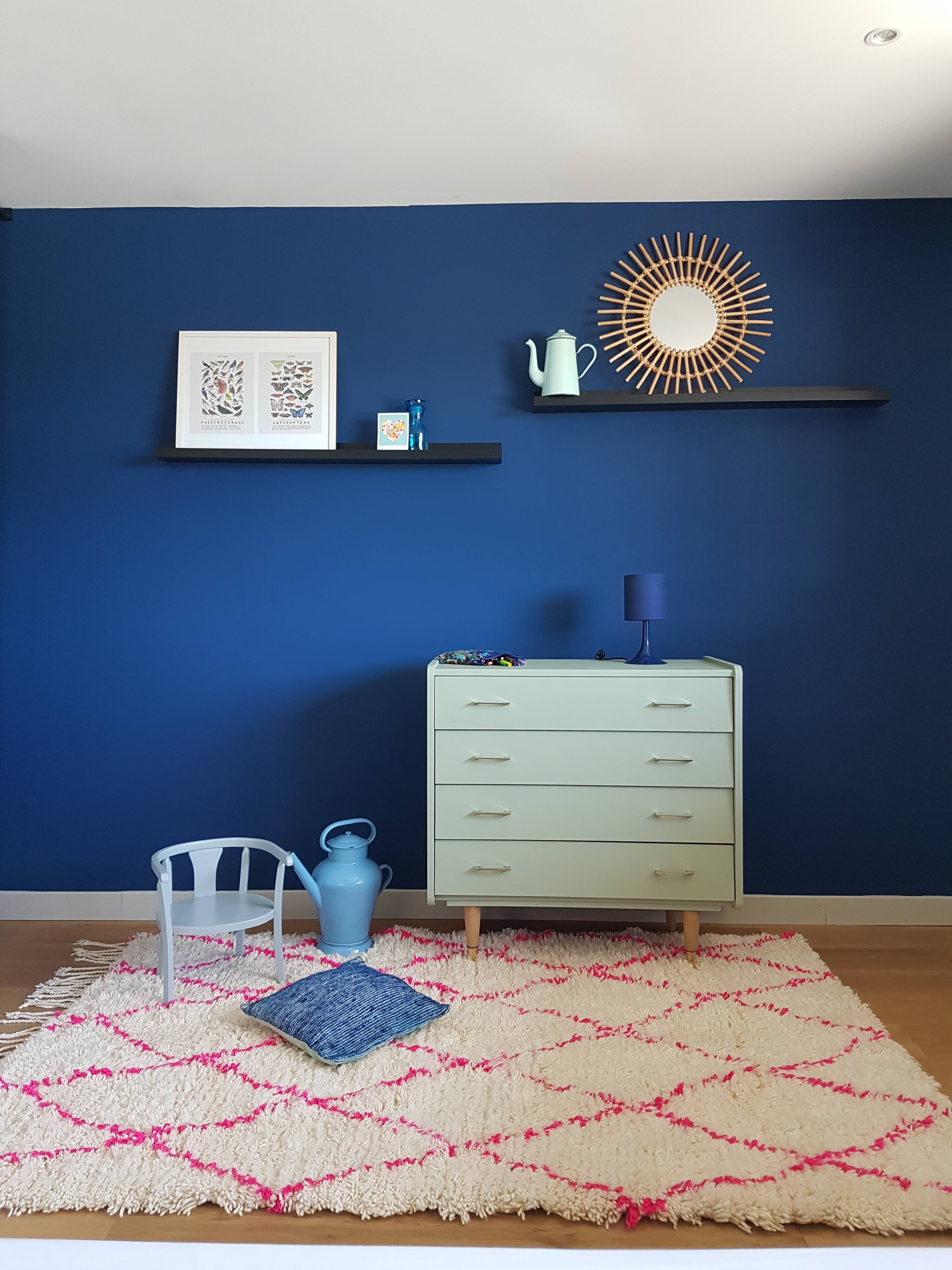 Beni Ouarain carpet with pink lozenges 140x210