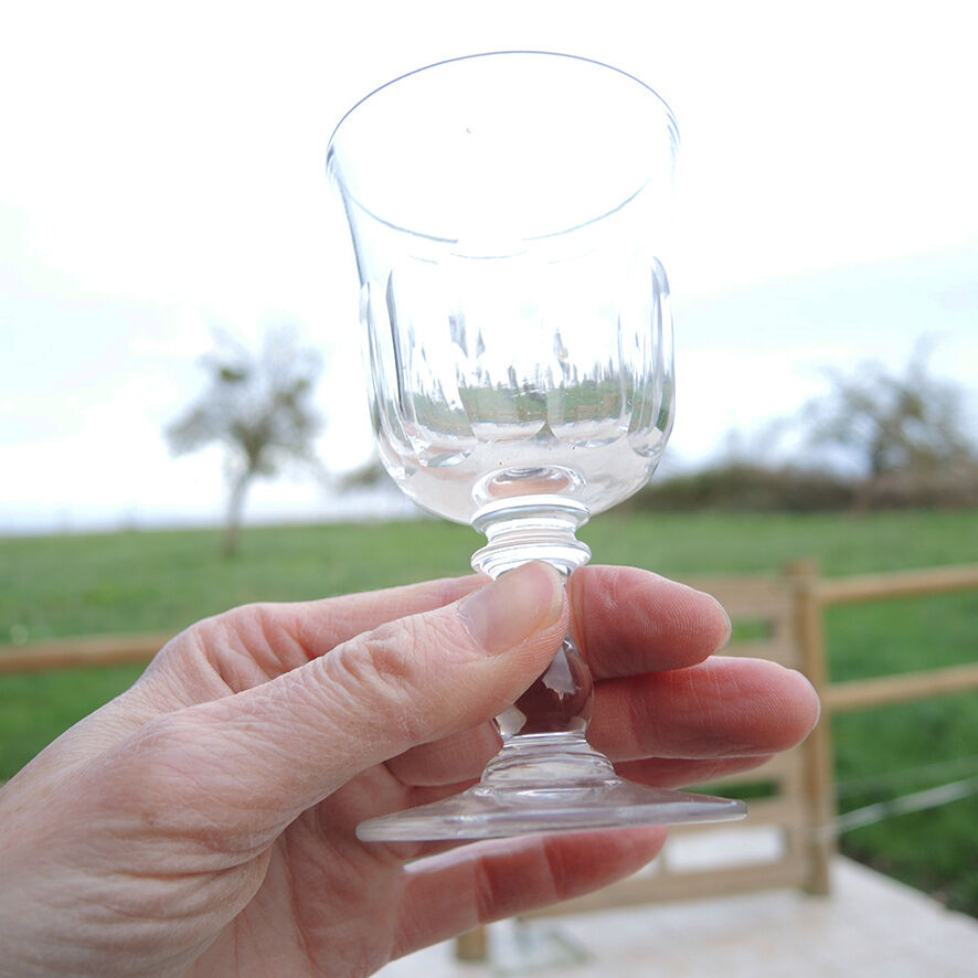 6 crystal goblets in gondola style from Baccarat (?) h 10.5 cm