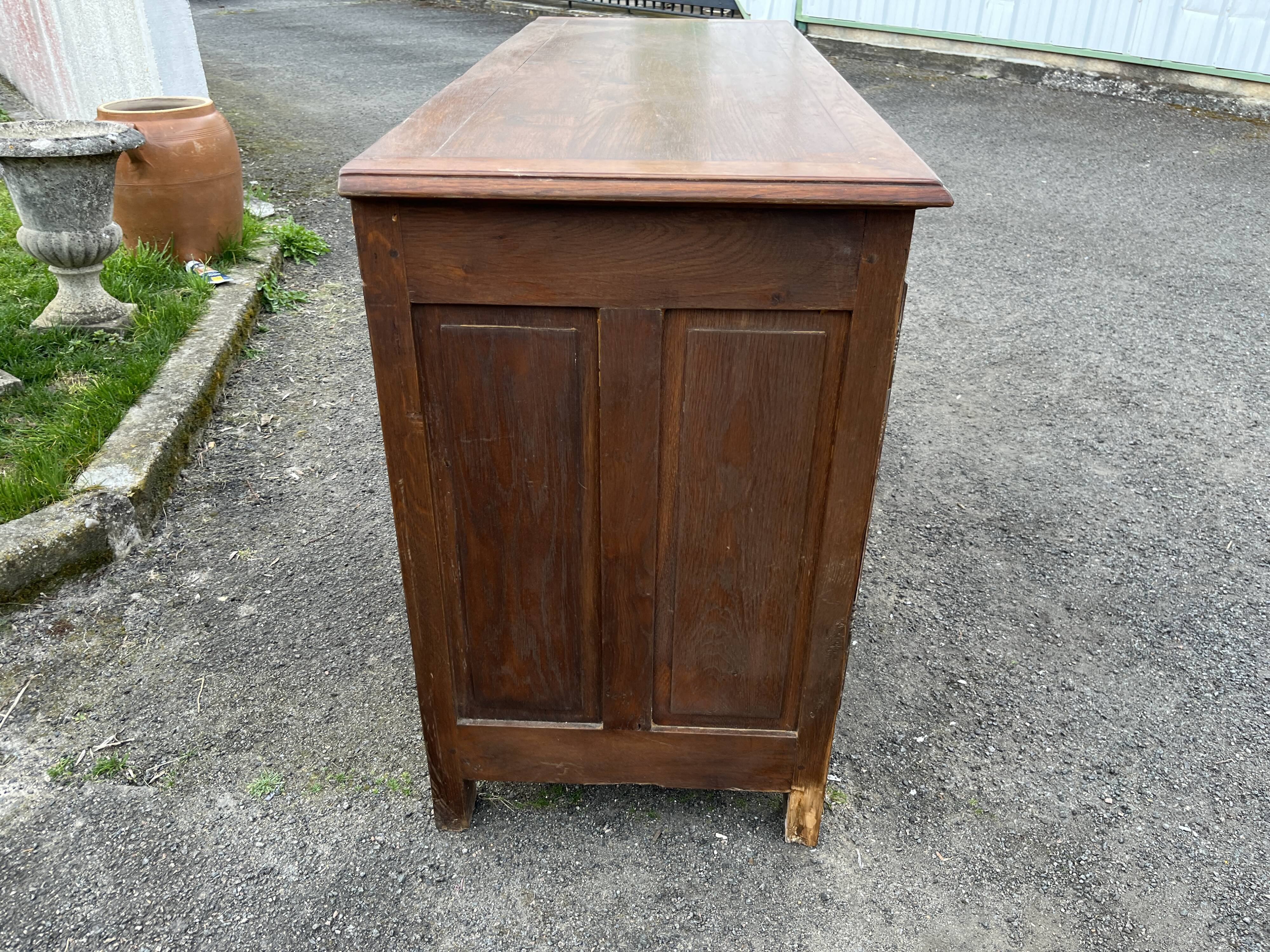 Authentic country oak sideboard