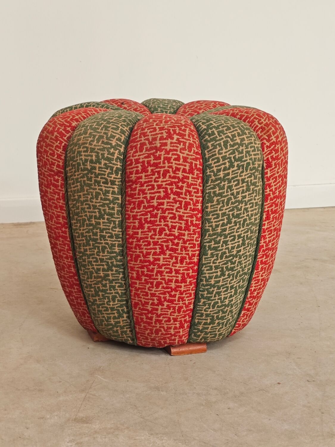 Stool, footrest, tulip pouf Jindrich Halabala Cesky Nabytek