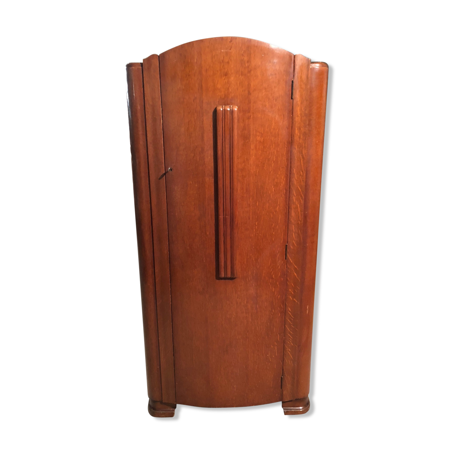 Armoire anglaise ancienne de marque Lebus