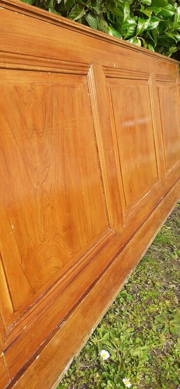 Low wall panelling 8.65m panelled with mouldings wainscoting skirting.