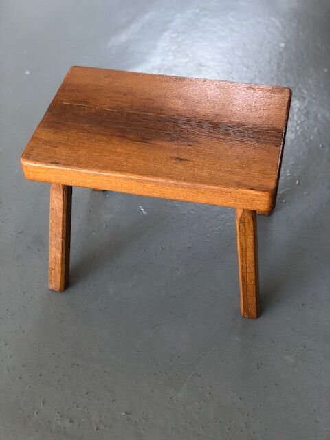 Varnished solid wood bench