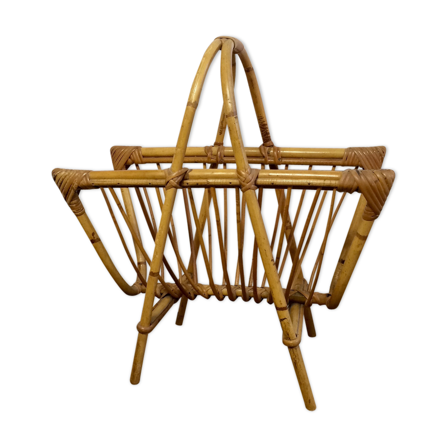 Rattan magazine rack