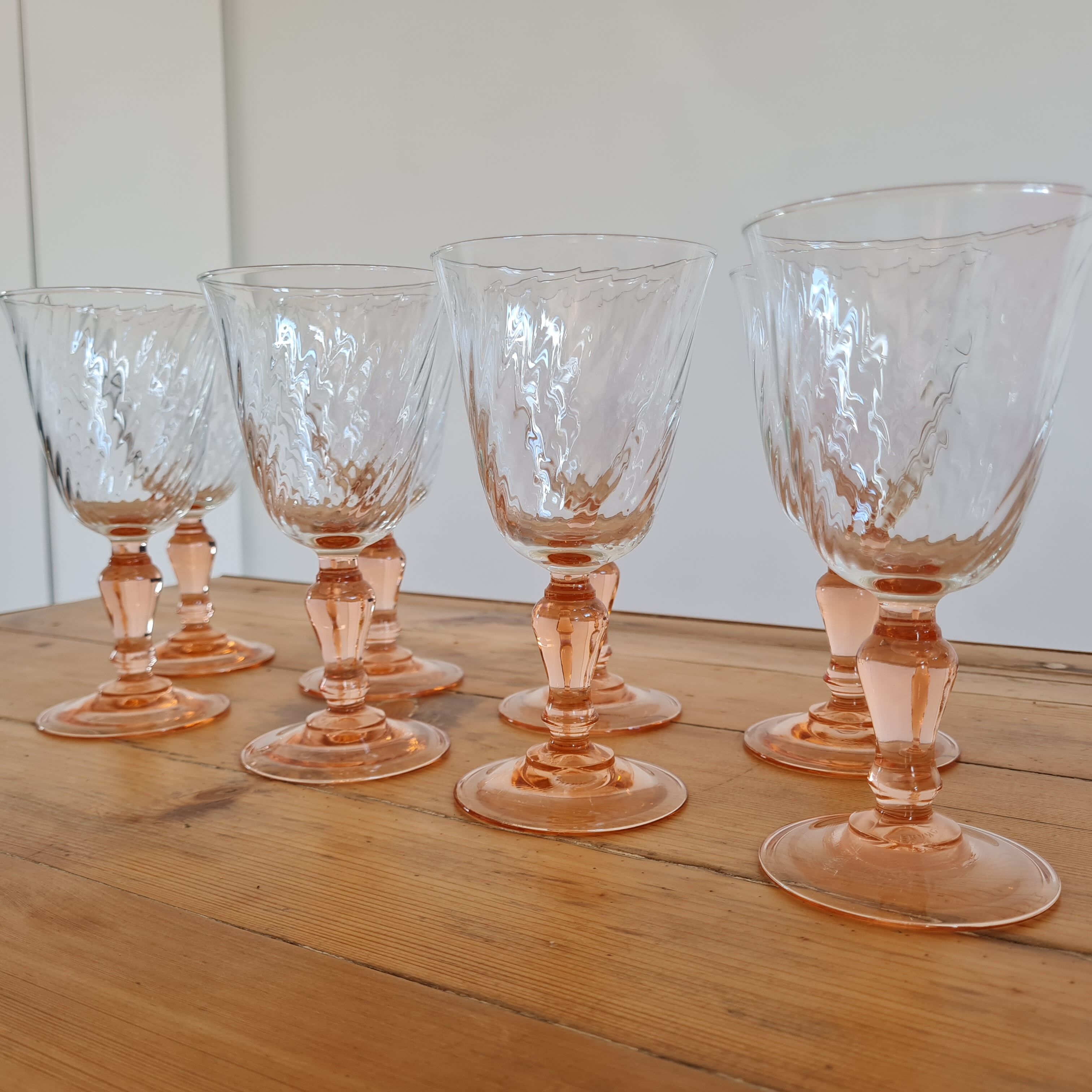 Service de 8 verres à eau Rosaline arcoroc