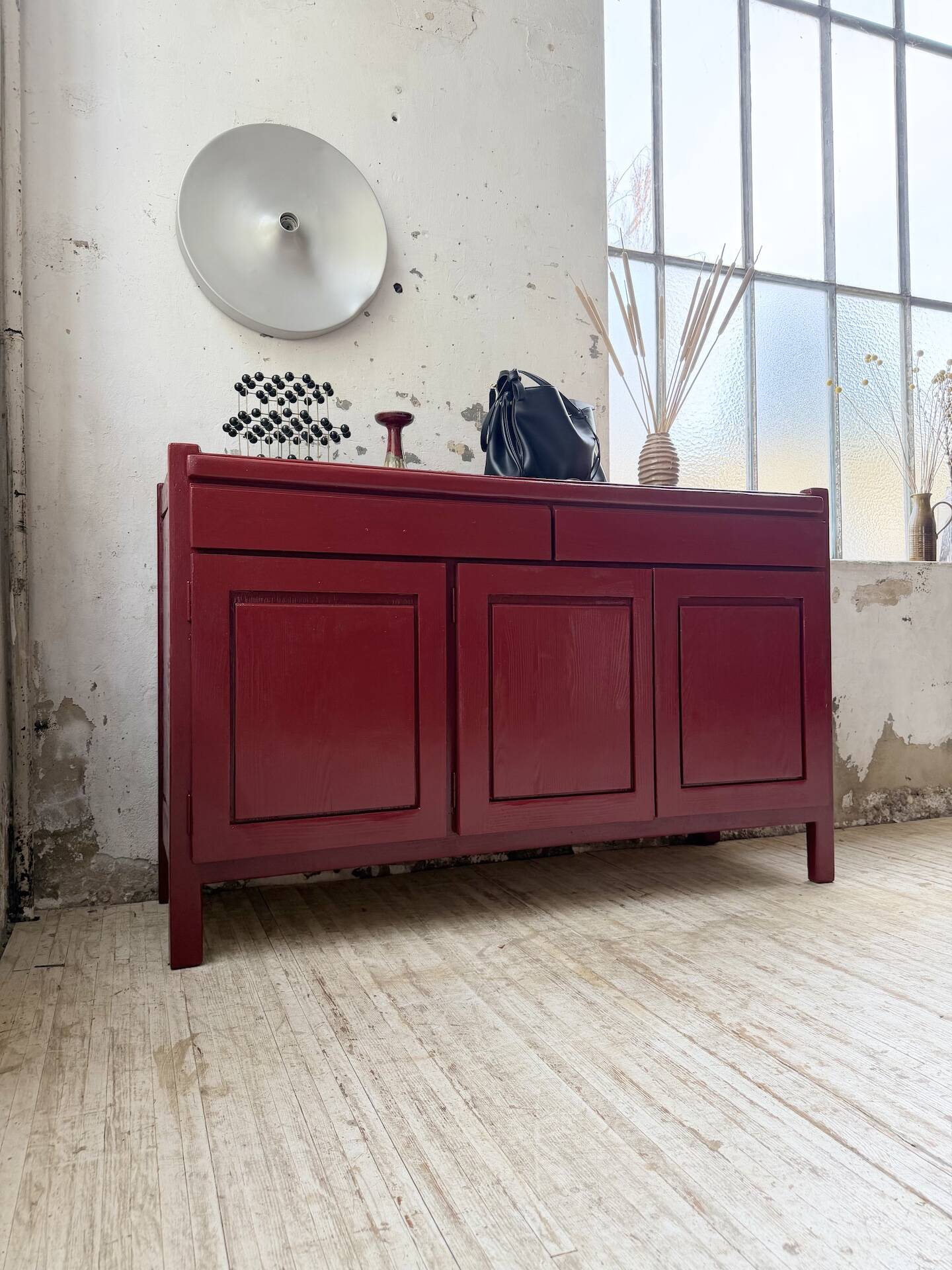 Red lacquered enfilade 1970 160cm