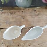 Duo of gravy boats