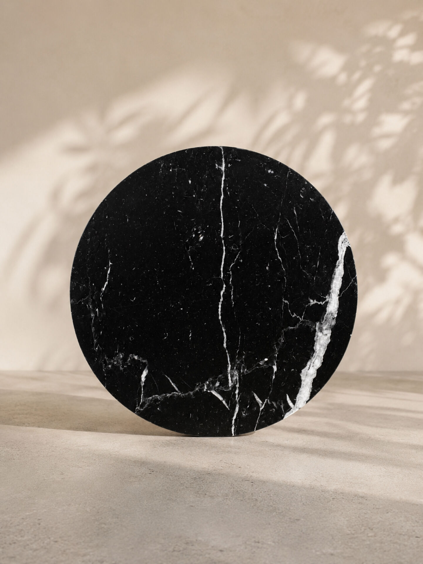 Table d’appoint vintage en plexiglas et marbre noir