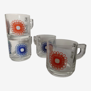 Lot de 4 mugs en verre blanc sérigraphiés années 60-70