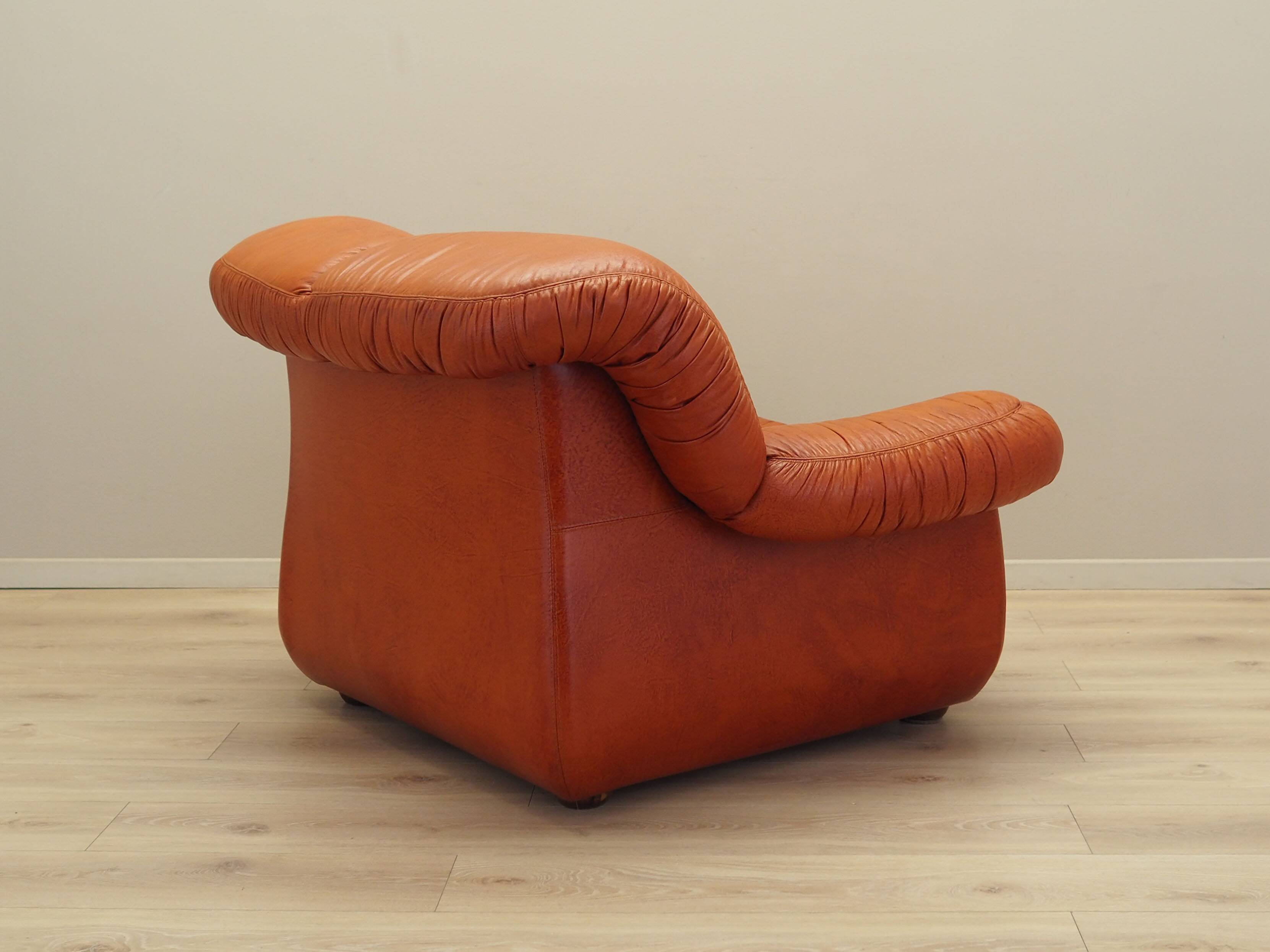 Lounge chair, Italian design, 1970s, manufacturer: PelleRossi