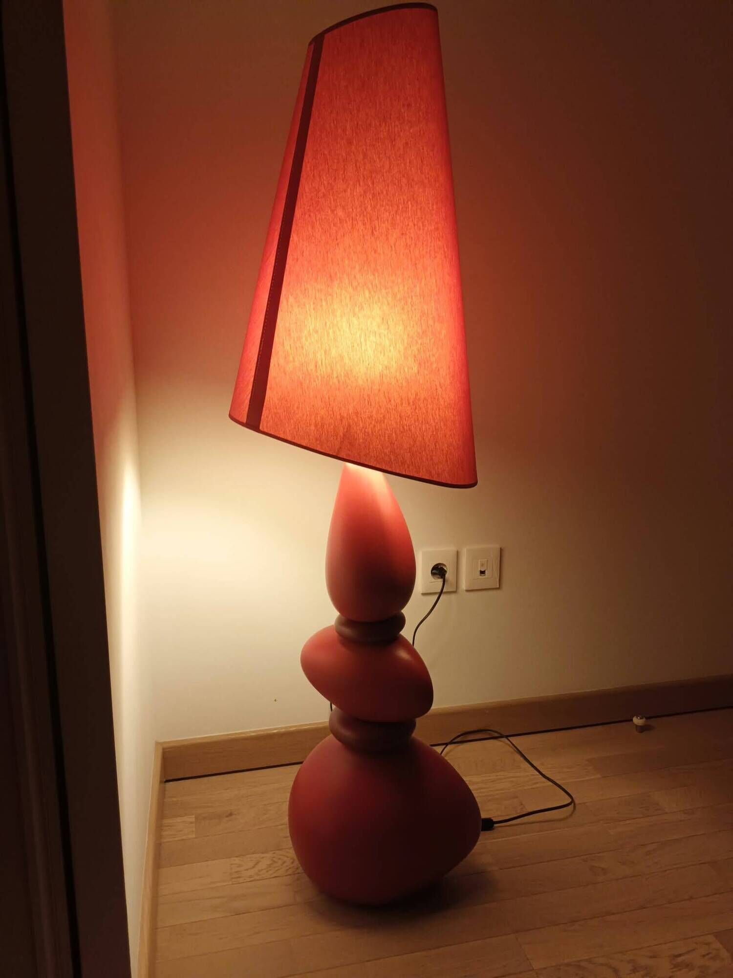 Lamp / luminaire retro 1970s style red