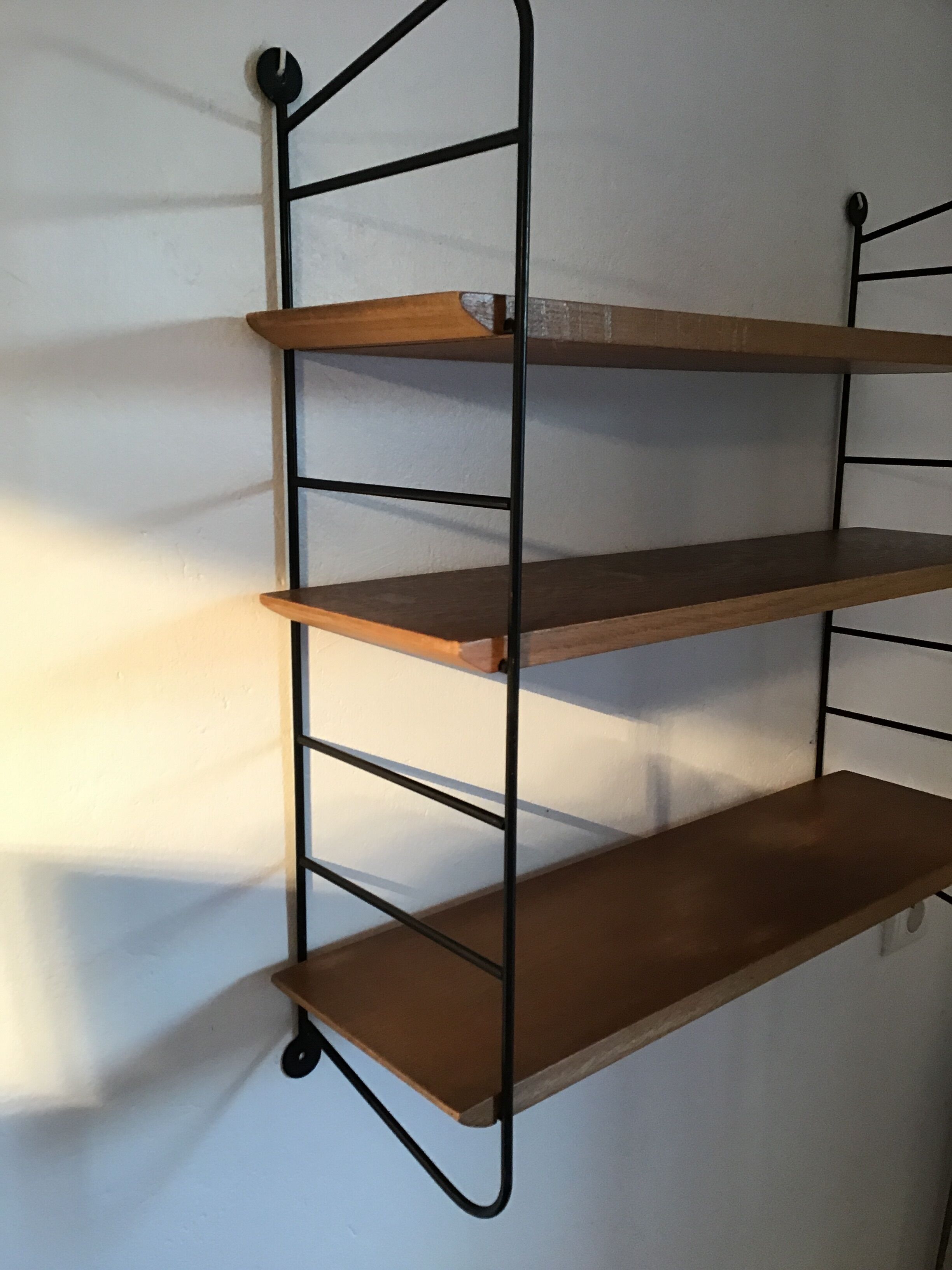 String shelves