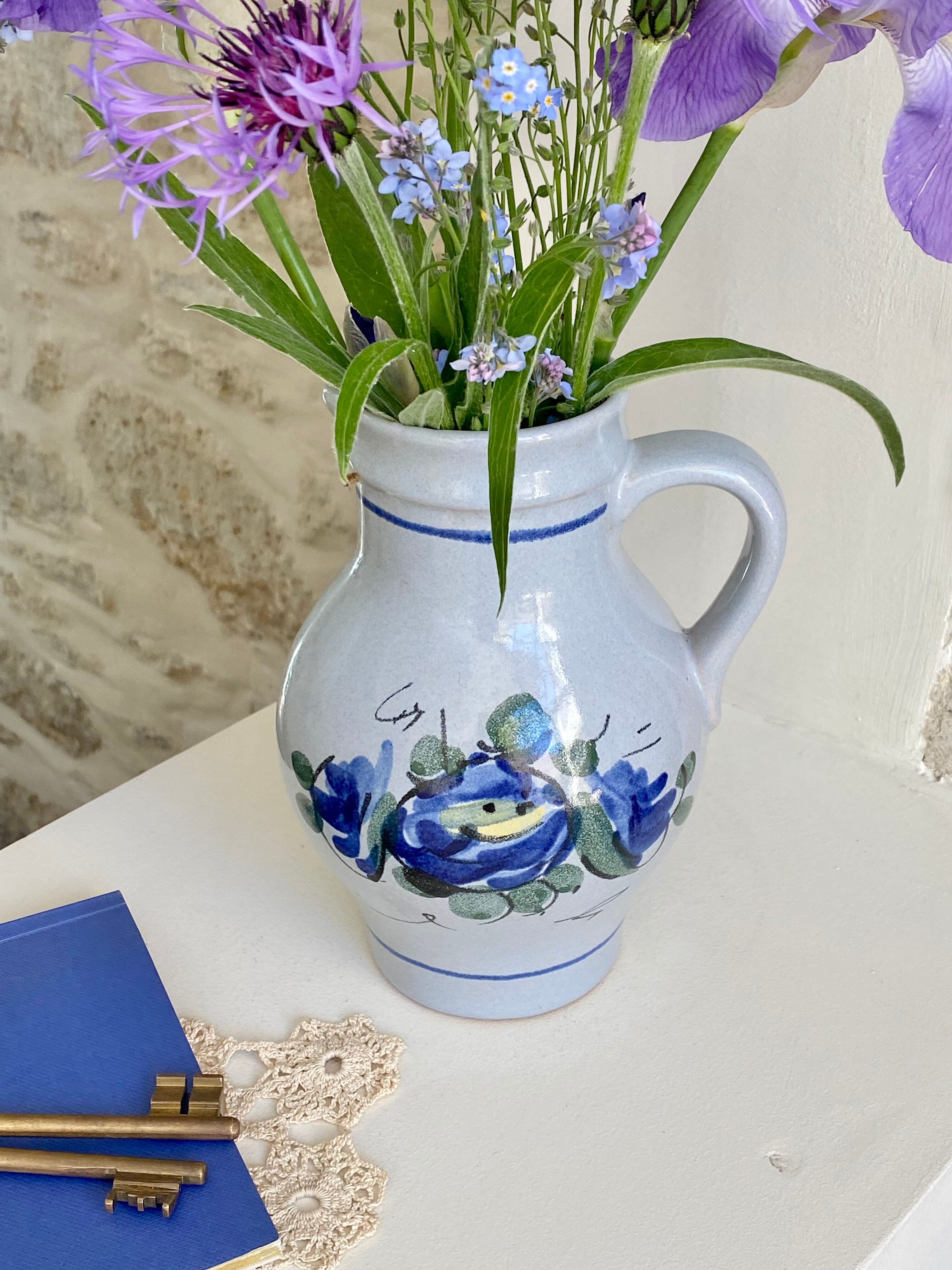 Ceramic jug