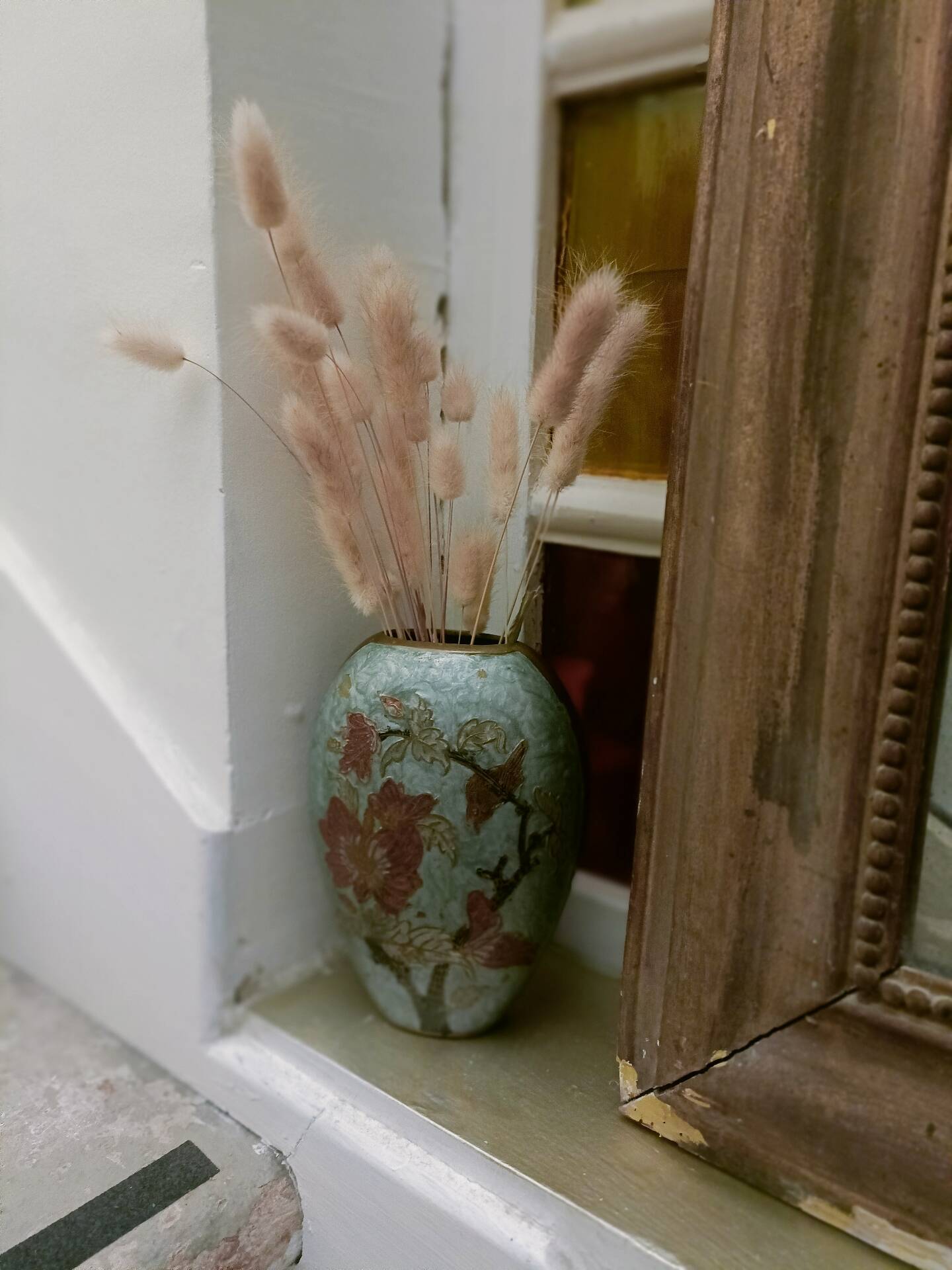 Vase ovale laiton et émail cloisonné