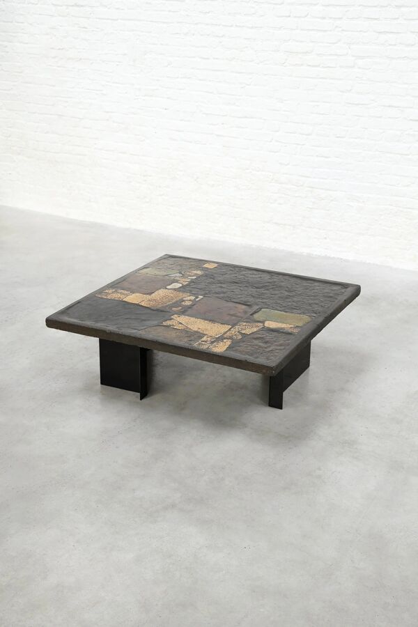 Table basse en ardoise, pierre et laiton incrusté de Paul Kingma, années 1970