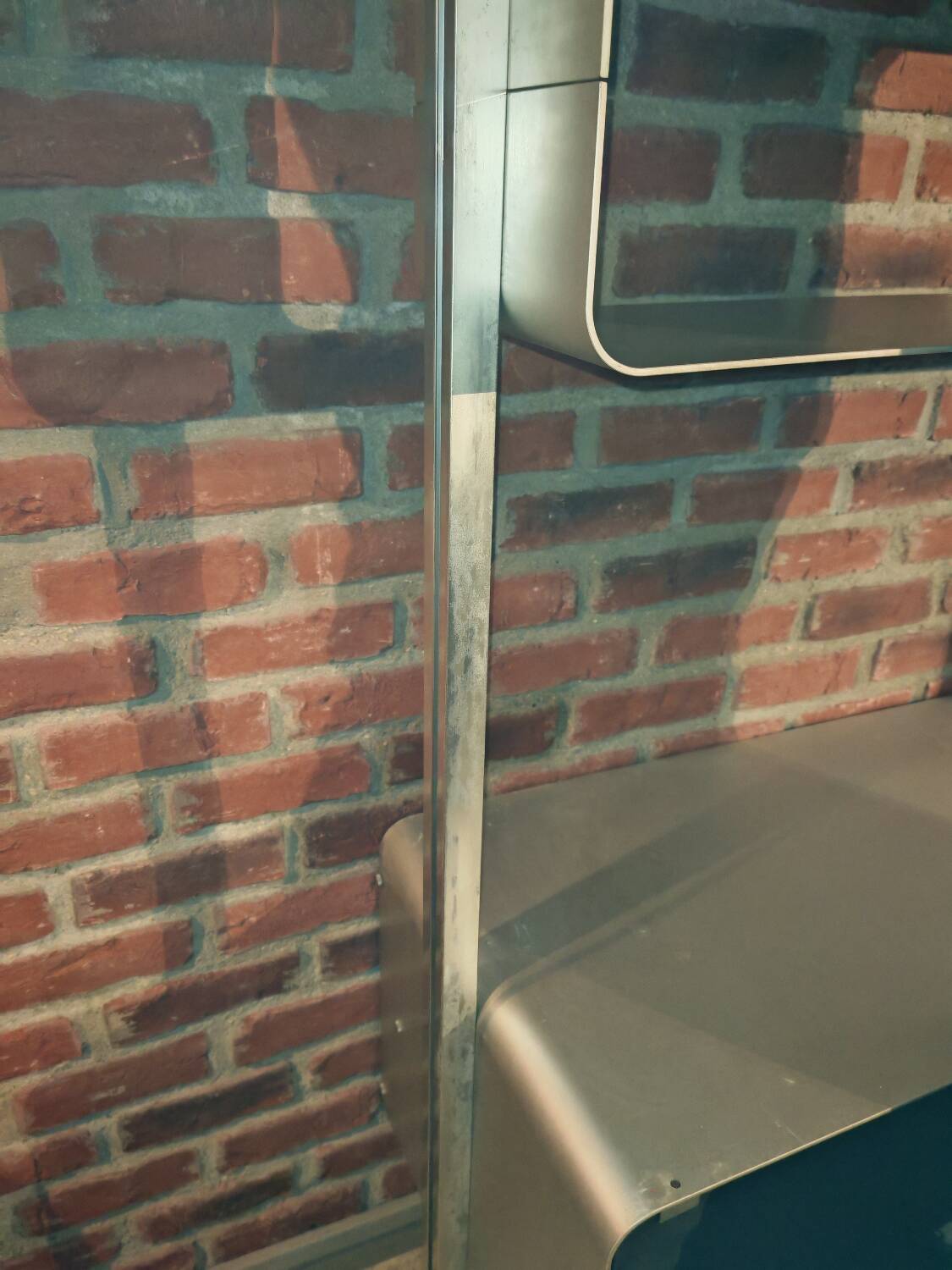 Roche Bobois library