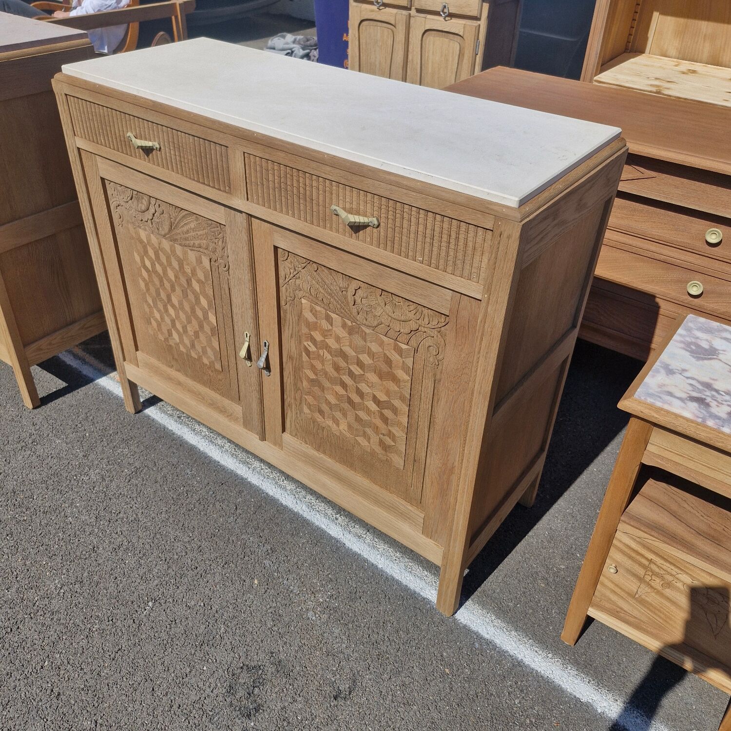 Art Deco buffet in white marble