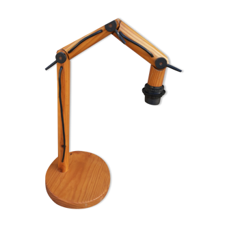 Articulated wooden lamp