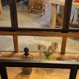 Vitrine ancienne sur pieds