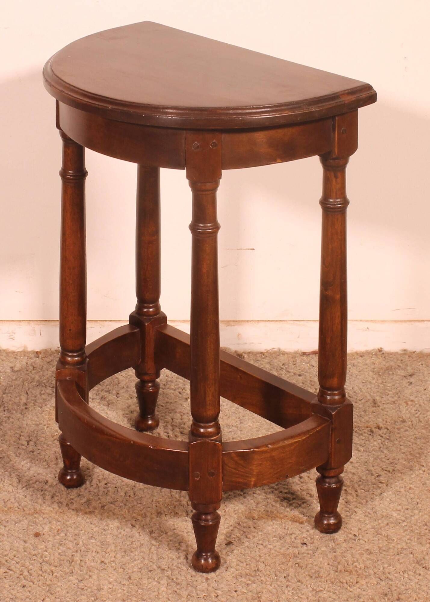 walnut stool in Renaissance style