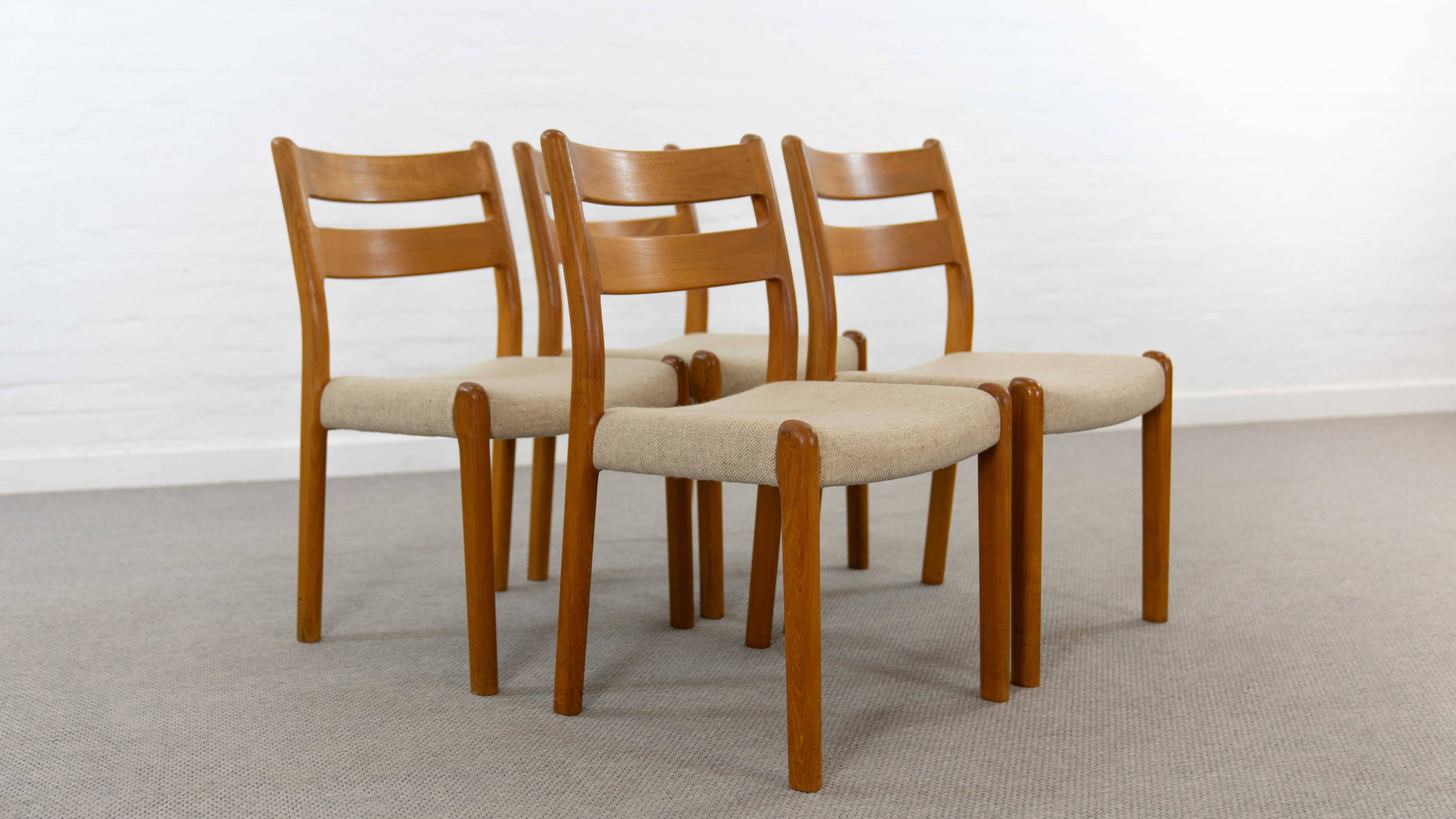 Chaises de Salle à Manger Mid-Century en Teck par EMC, Danemark, années 60, Set de 4