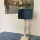 Lampe en bois sculpté Blanc d’Ivoire