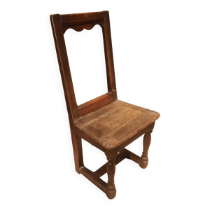 Chaise en bois du dix