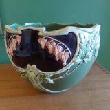 Art Nouveau ceramic pot cover