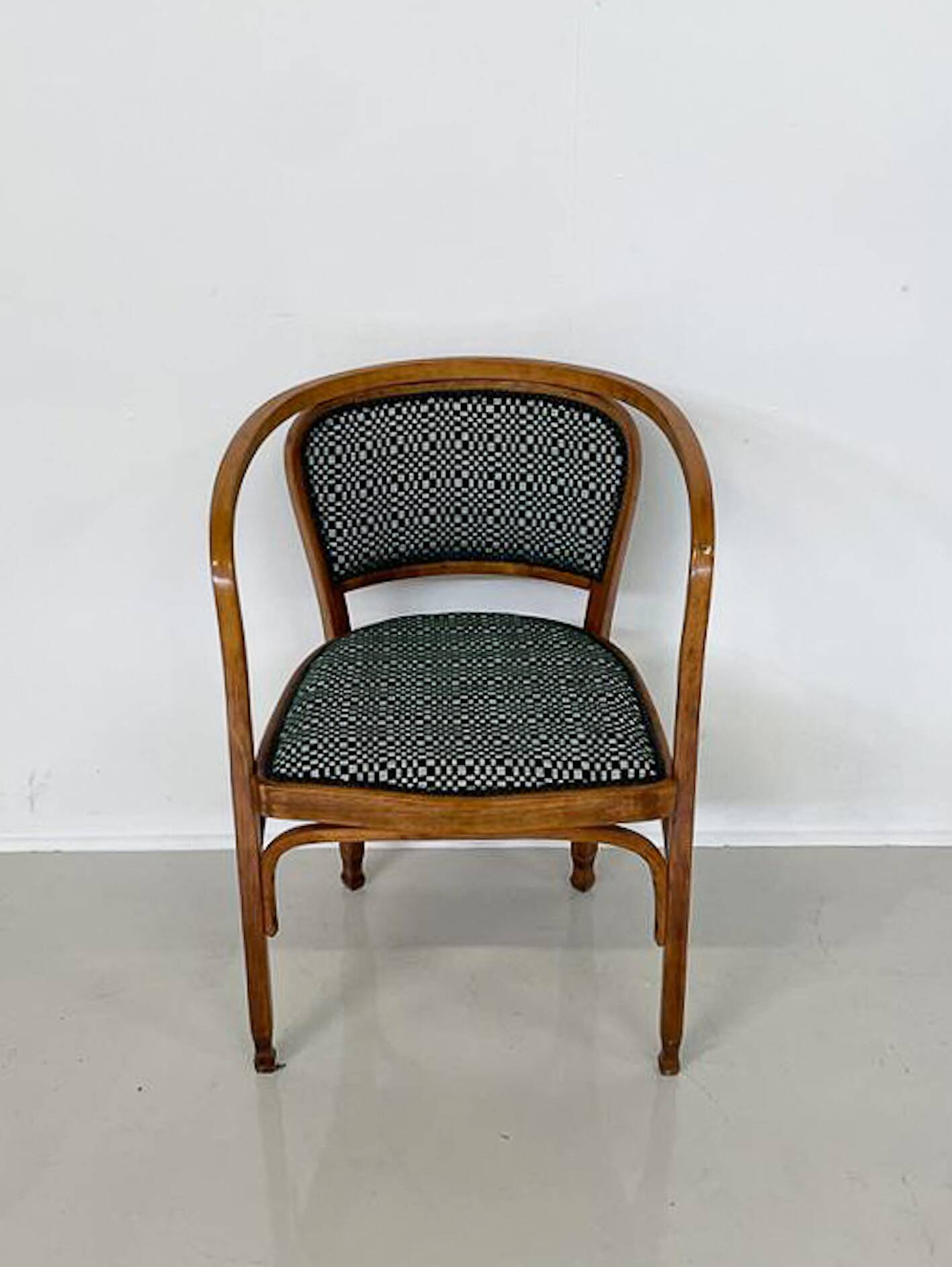 Armchair No. 715 Gustav Siegel for Kohn, Fabric and Wood, Austria, 1900s - New Upholstery