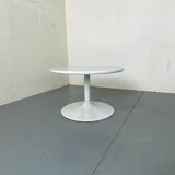 Table basse ronde blanche par Artifort, années 1970