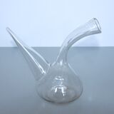 Ancienne carafe en verre soufflé
