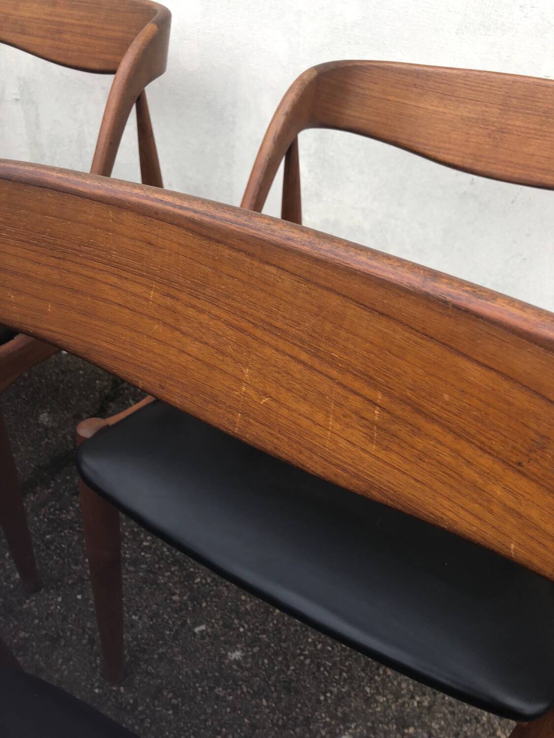 Lot 6 Scandinavian Teak chairs by Johannes Andersen Samcom Circa 1960