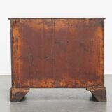 Antique 18th-Century English Chest of Drawers with Brushing Slide