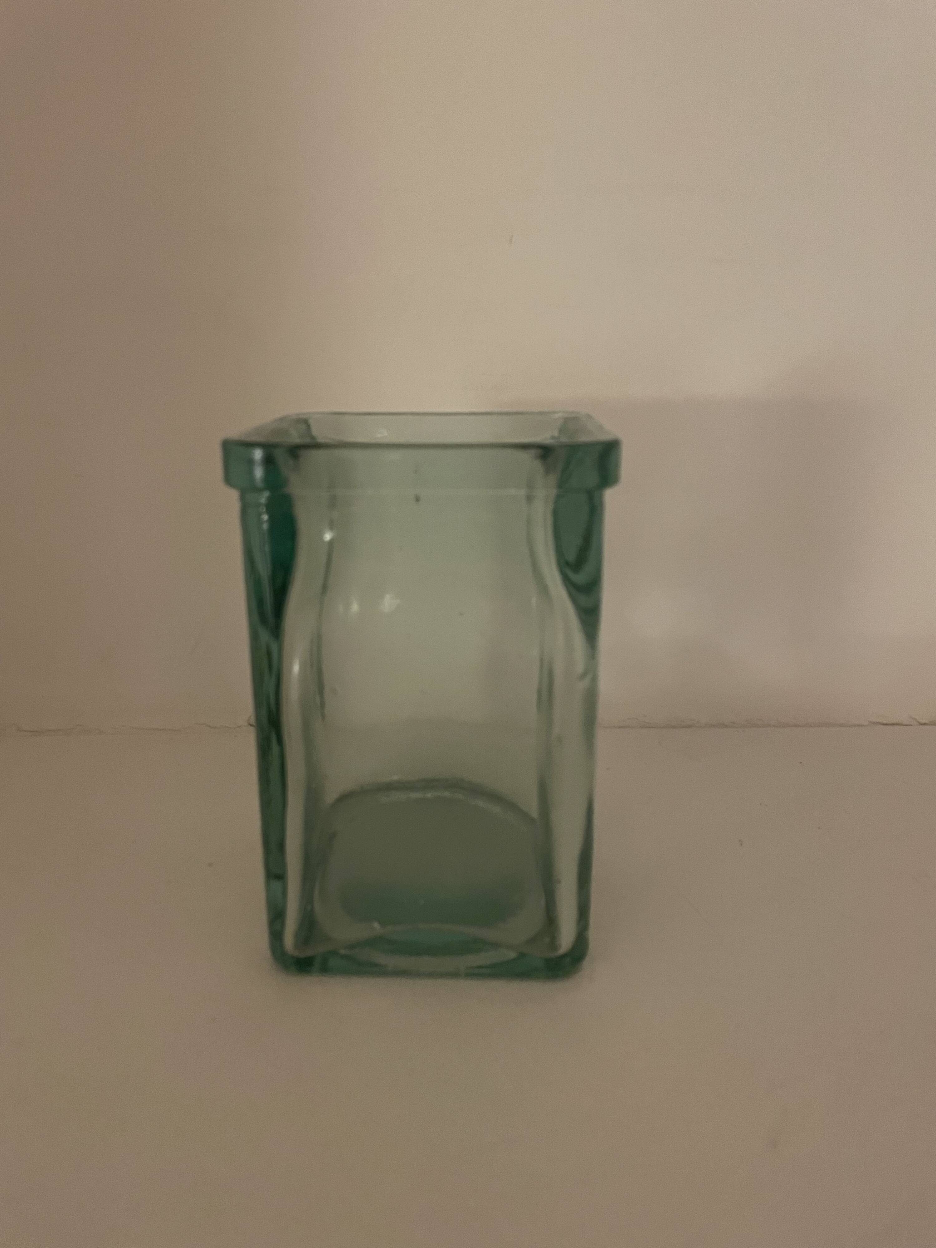 Set of 12 decorative items