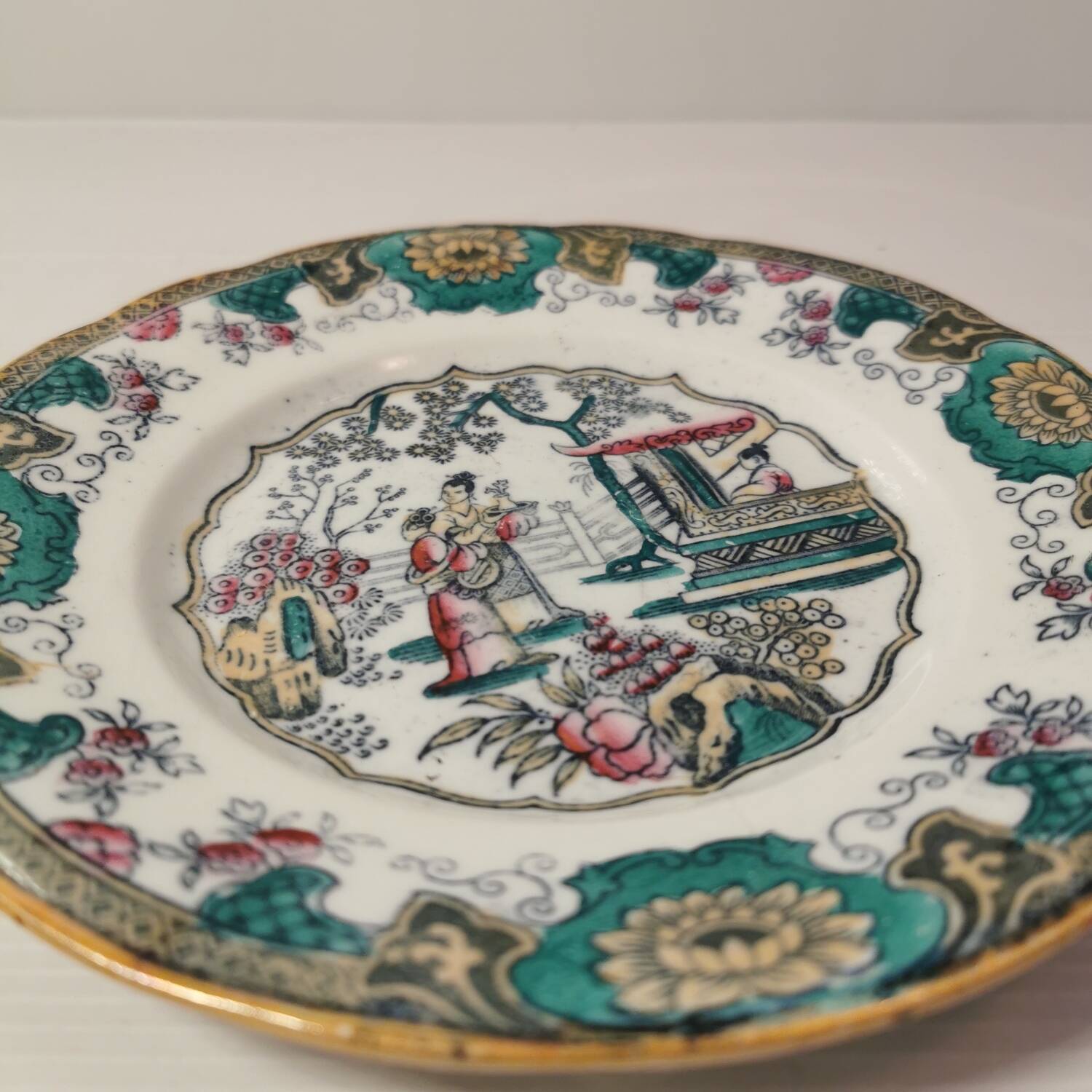 Boch Frères dessert plates Model Canton 1860 Japanese Polychrome decor