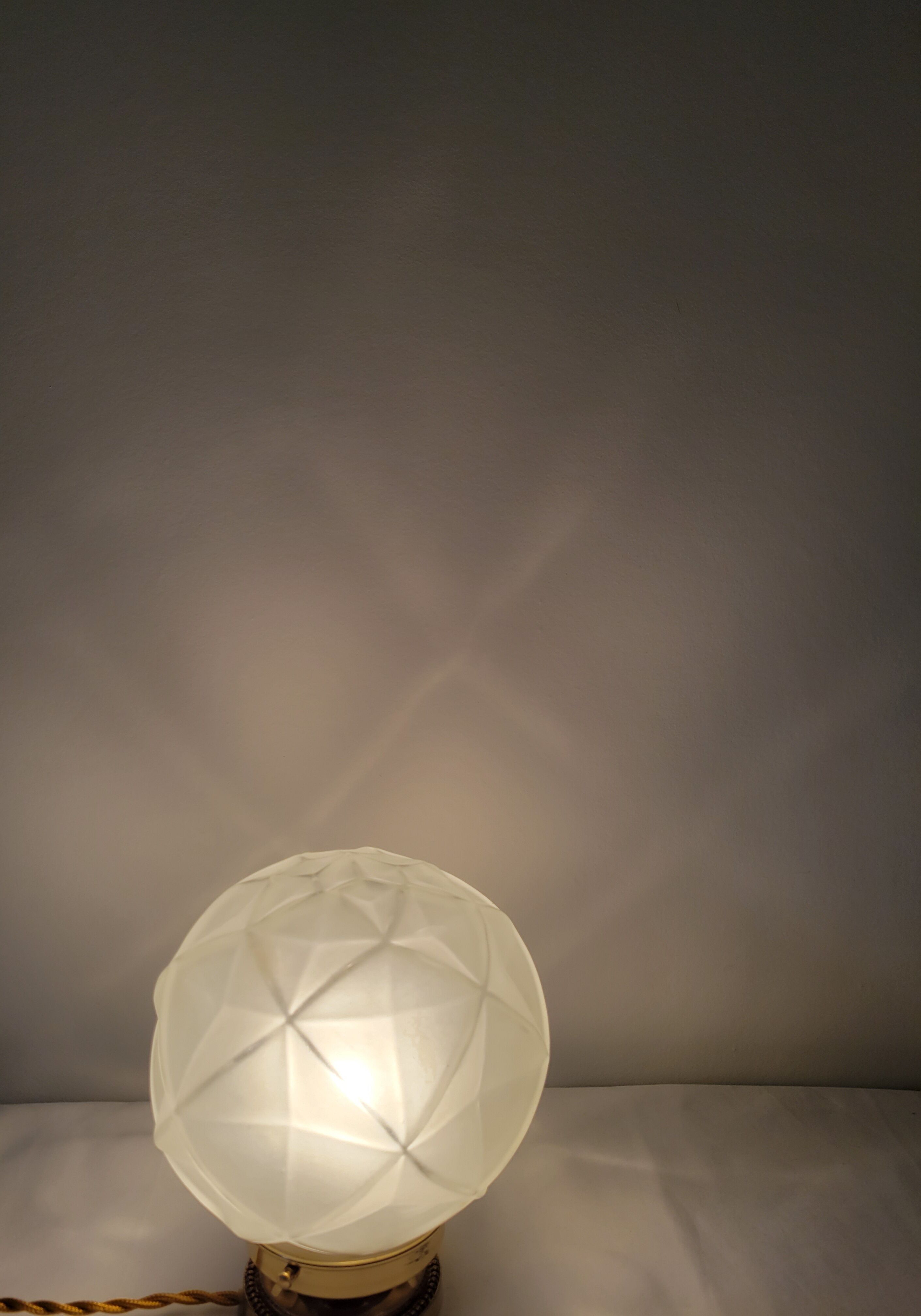 Lampe Art déco en laiton et verre