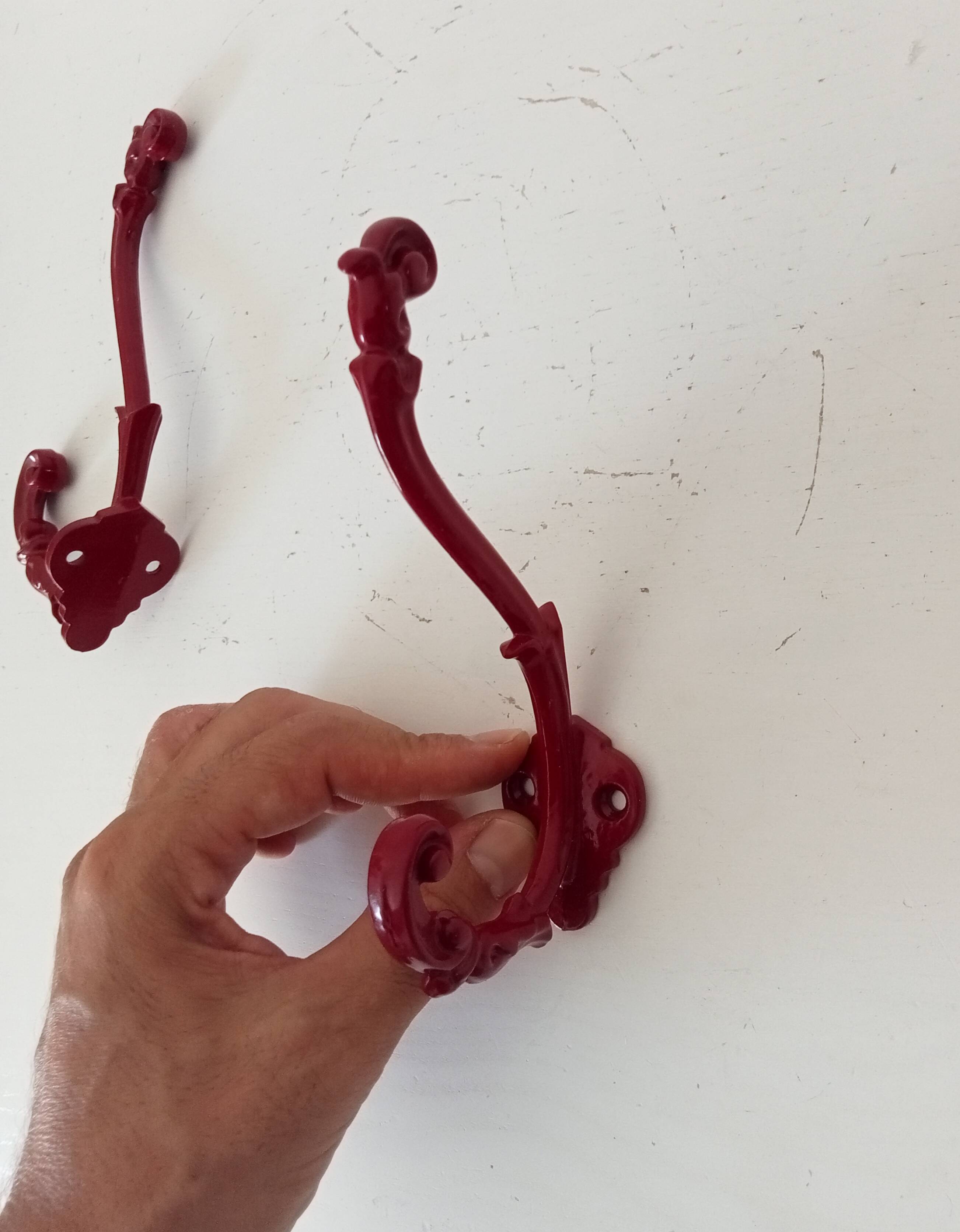 Vintage wall coat hook in enamelled cast iron