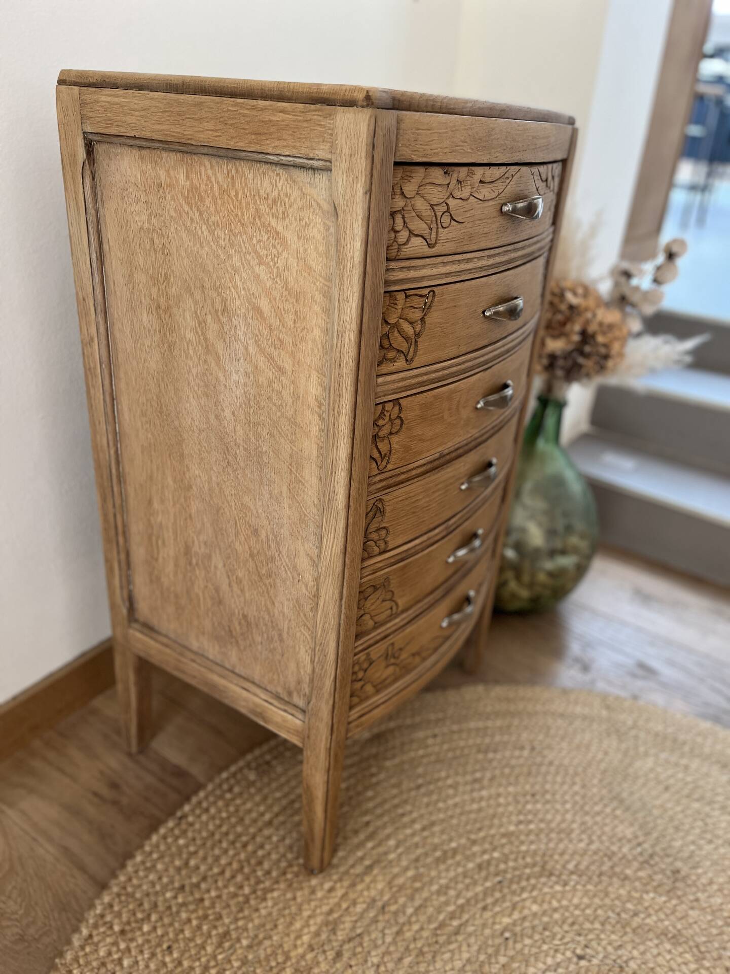 Art Deco chest of drawers