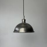 Old industrial workshop pendant in metal