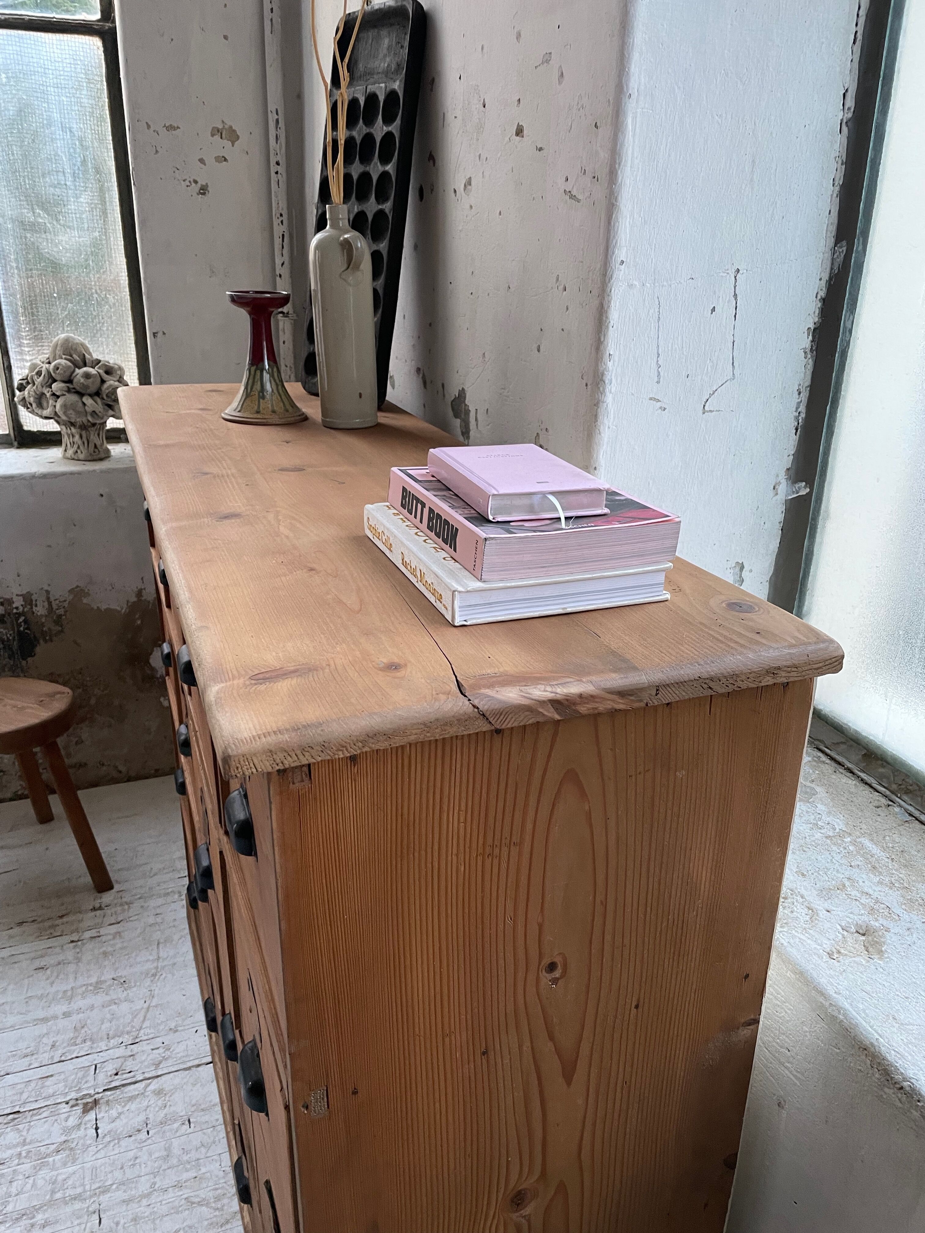 1900 pine craft furniture