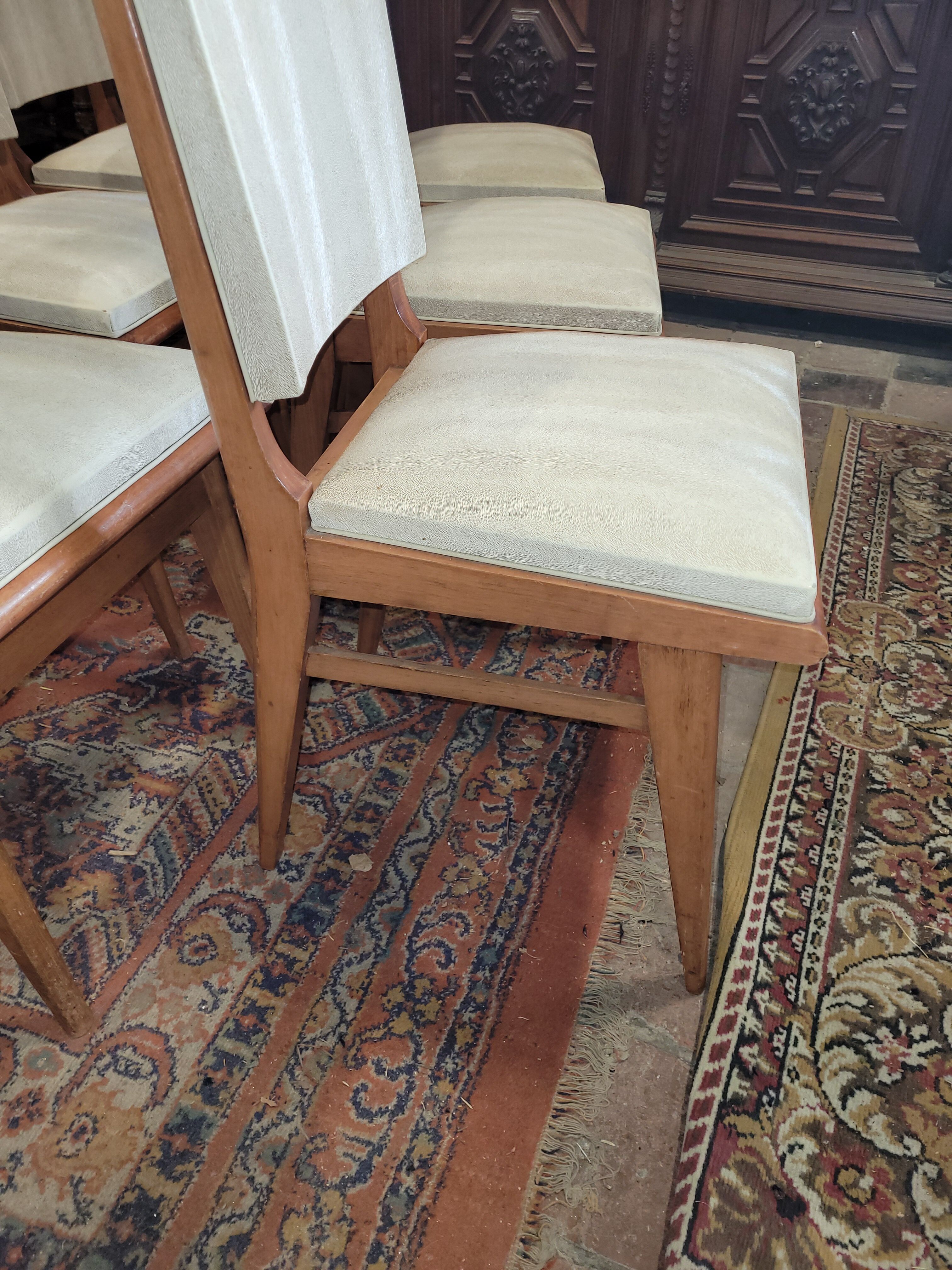 6 Scandinavian chairs