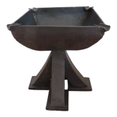 "Brutalist" ashtray quadripod in raw steel 70s