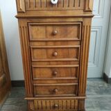 Chiffonier